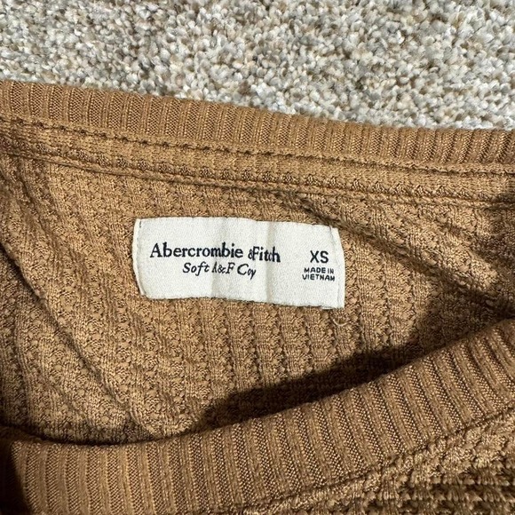 Abercrombie and Fitch Soft and Cozy Thermal - Picture 2 of 6